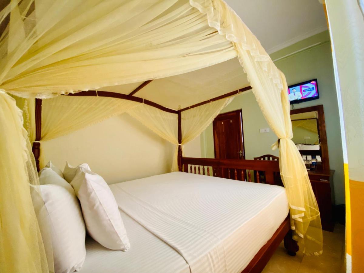 Montana Rest Hotel Anuradhapura Kültér fotó