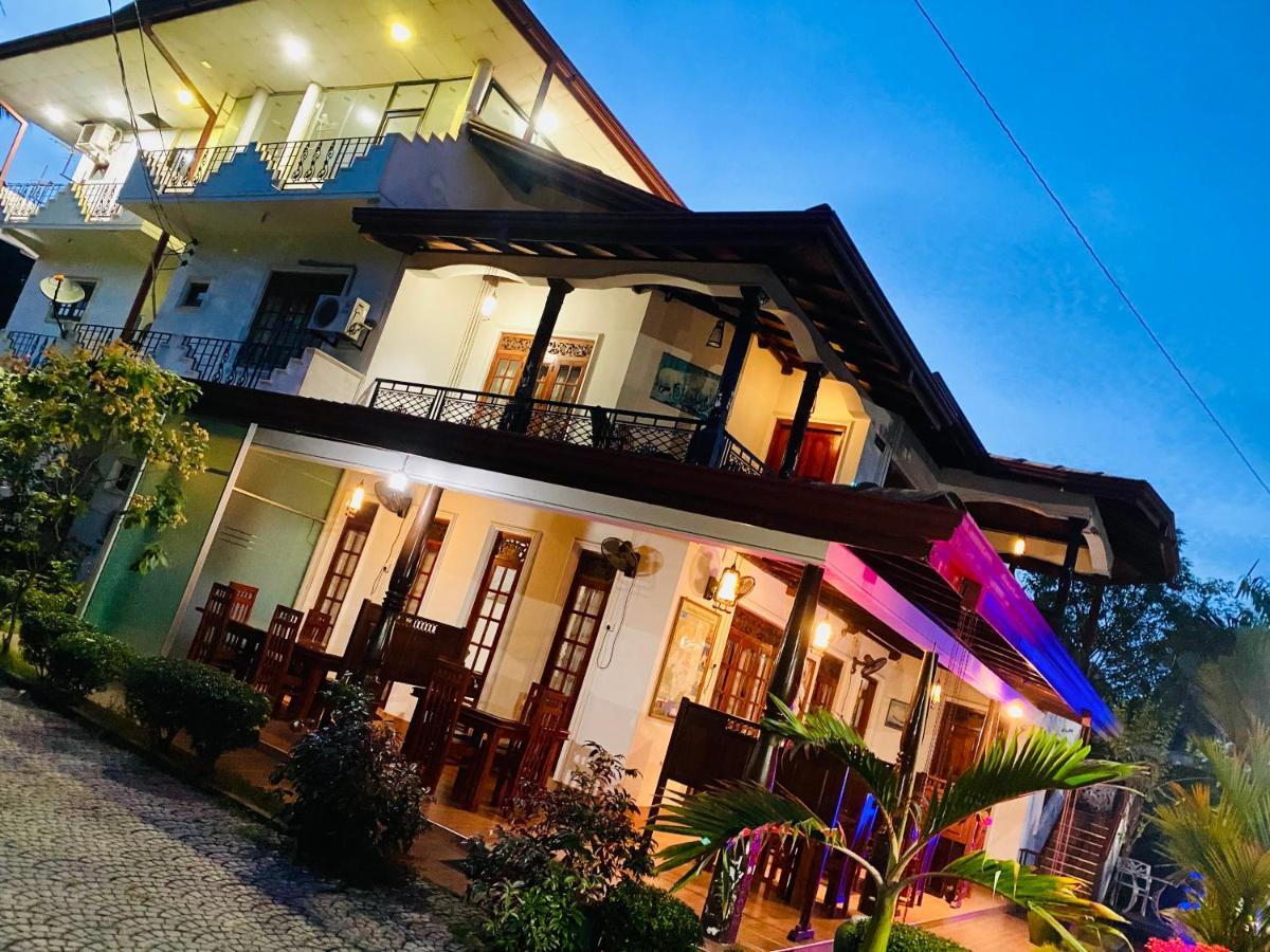 Montana Rest Hotel Anuradhapura Kültér fotó