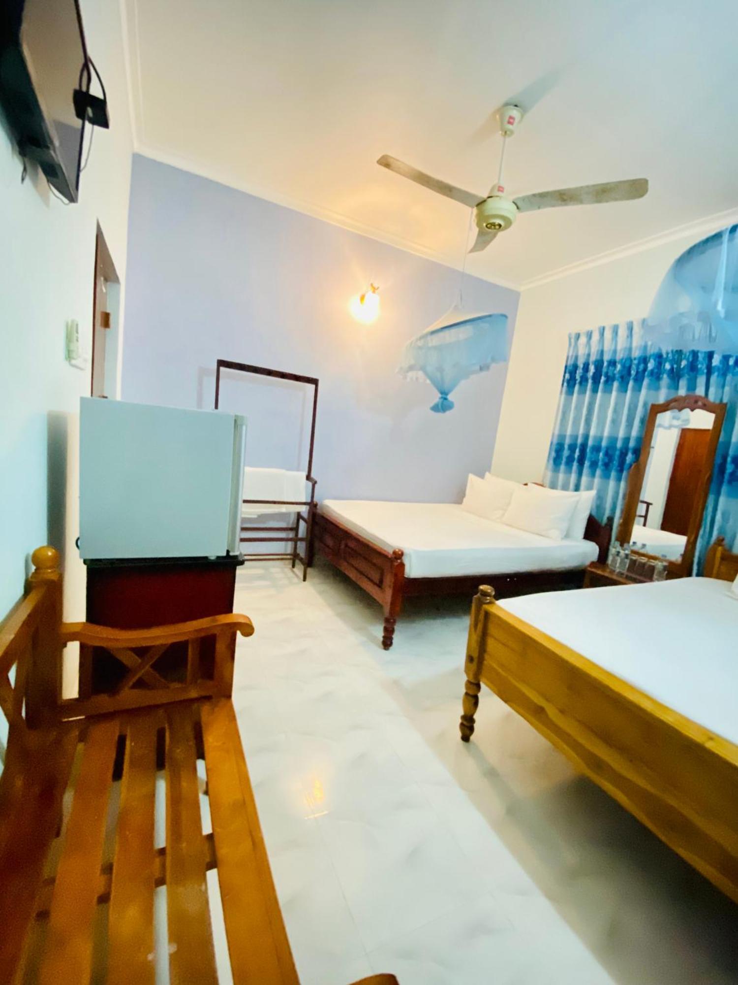 Montana Rest Hotel Anuradhapura Kültér fotó