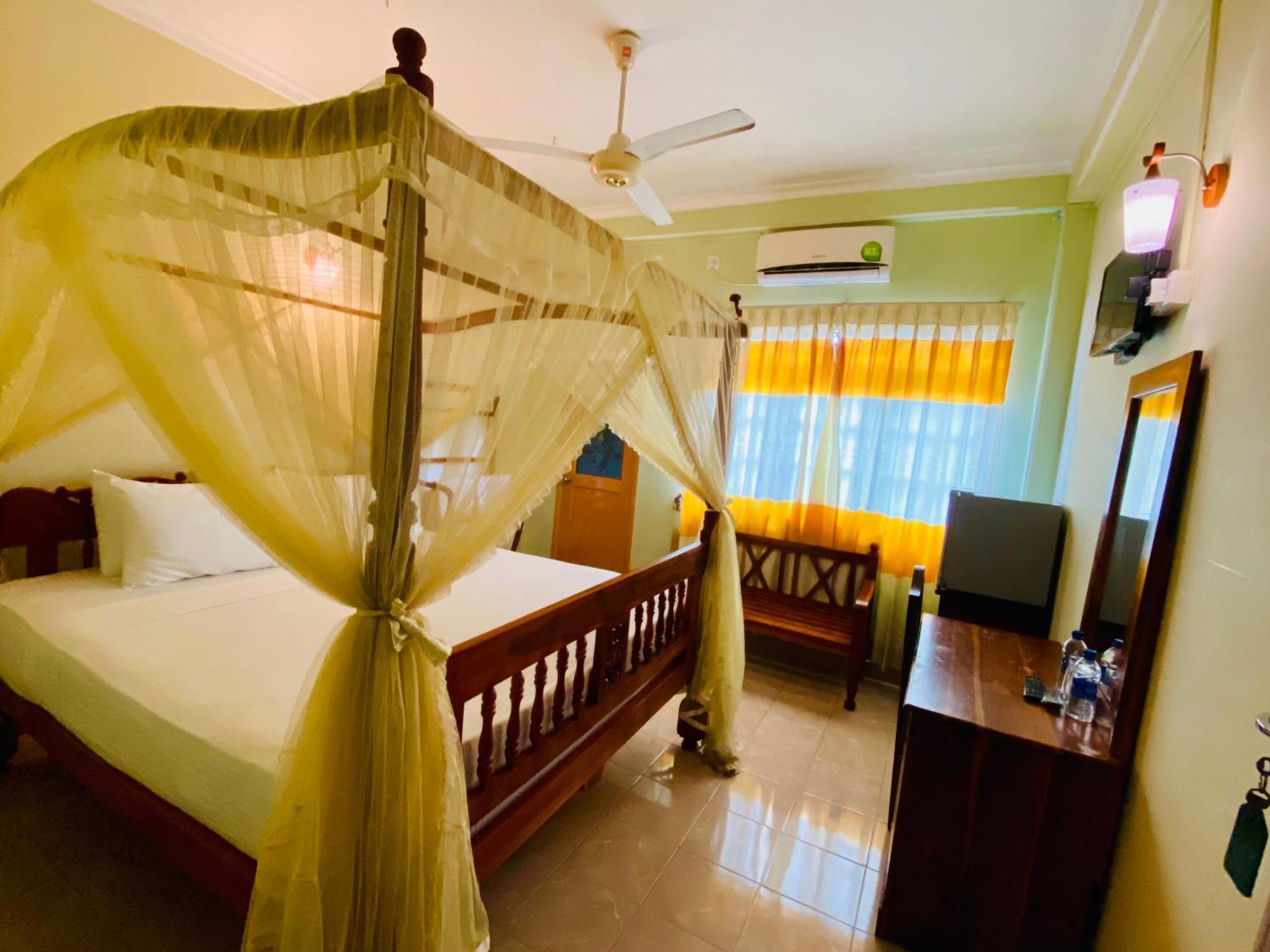 Montana Rest Hotel Anuradhapura Kültér fotó